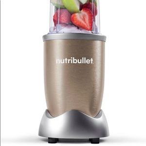 NutriBullet Pro 900W Nutrient Extractor Blender